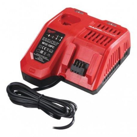 Image de 'Chargeur rapide Malwaukee 12V et 18V'